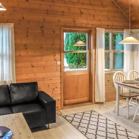 Amazing Home In Vallavik With House Sea View Vangsbygd Екстериор снимка